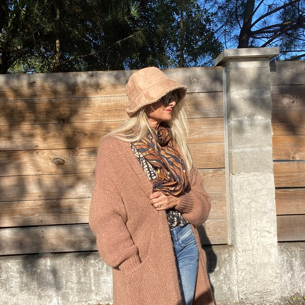bob en fausse fourrure beige
