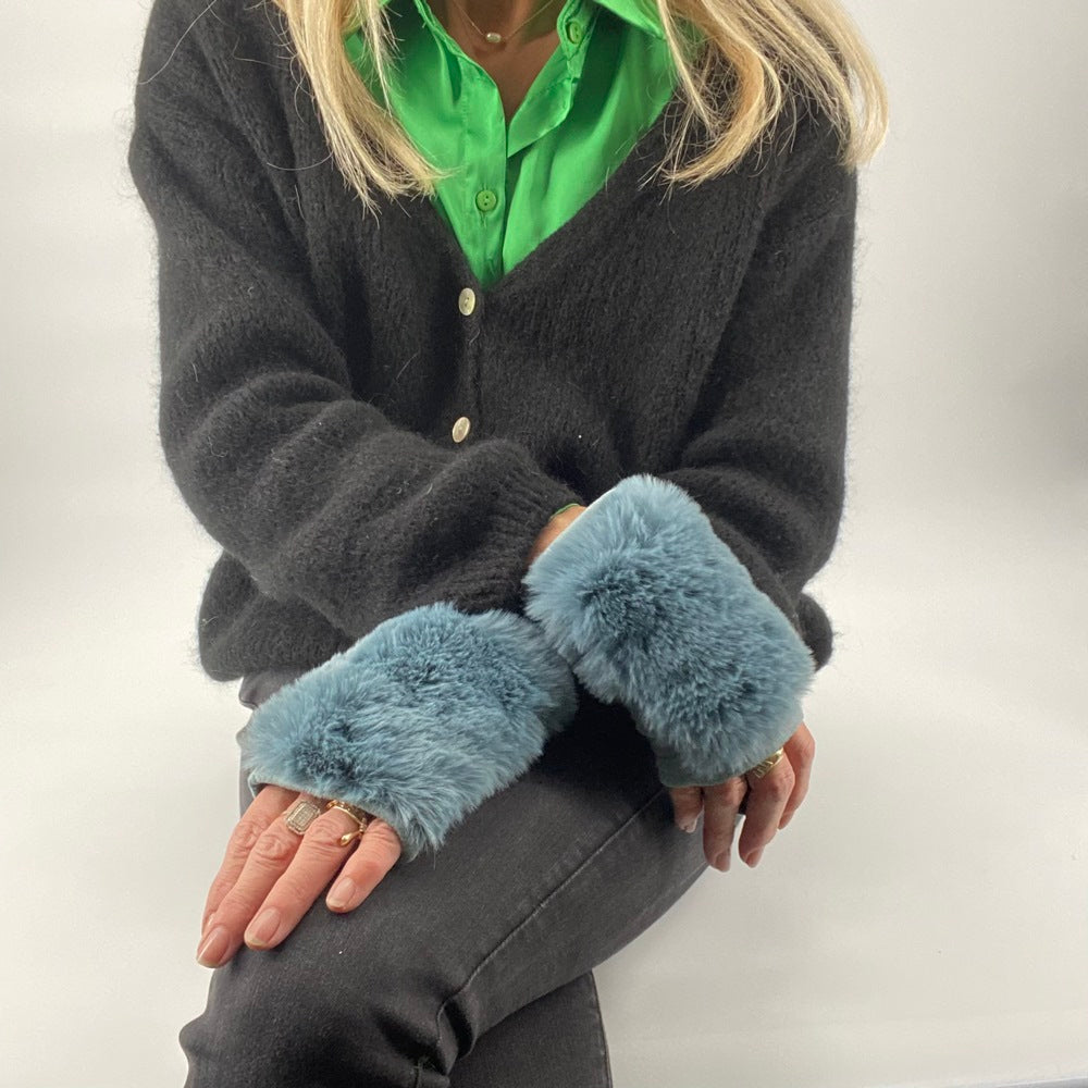 mitaine fausse fourrure bleu