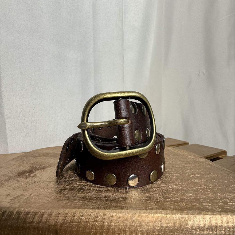 ceinture cuir femme marron avec clous pour jean