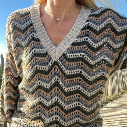 pull col v en maille ajouré