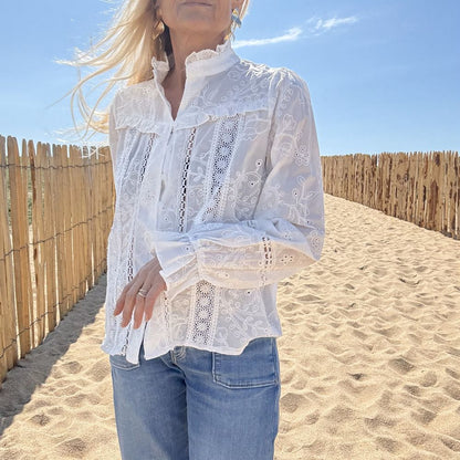 blouse chemise blanche brodée