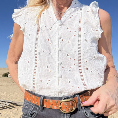 blouse blanche sans manche coton et broderie casual