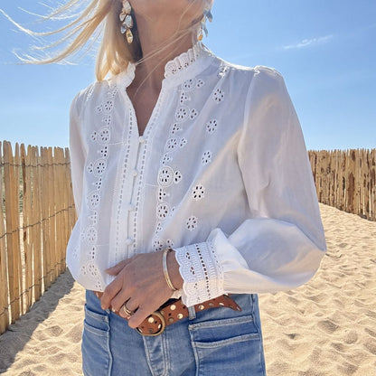 blouse coton blanc et broderie