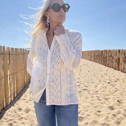 chemise casual chic écru en fine broderie