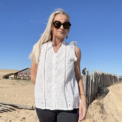 blouse blanche sans manche été en coton et fine broderie bohème casual confortable
