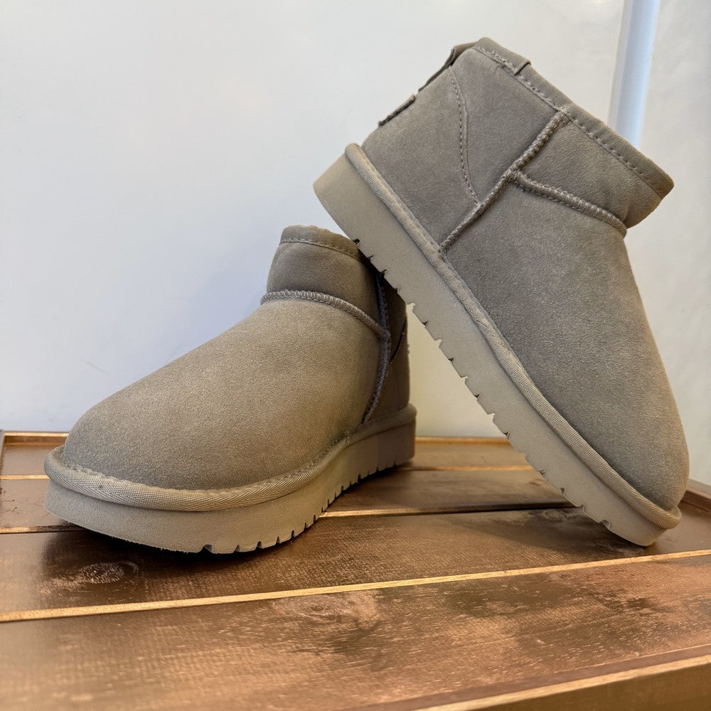 bottine boots en cuir nubuck daim fourrure intérieure taupe