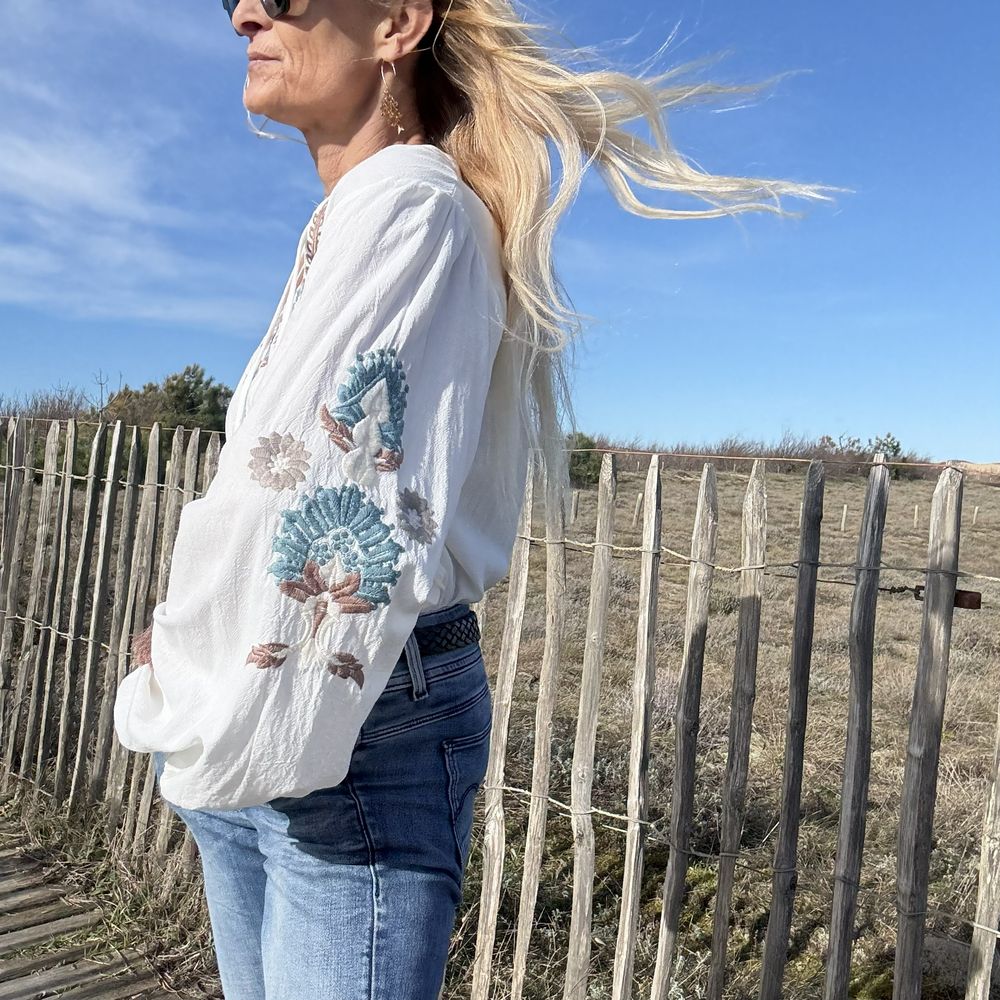 Blouse Bohème Romantique Femme – Coton Brodé | Esprit Chic et Décontracté - Mayor