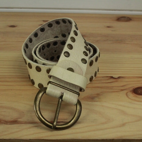 ceinture cuir blanc clou bronze
