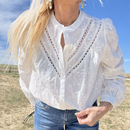 chemise blanche en coton fine broderie