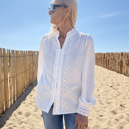 chemise blouse blanche en coton et broderie