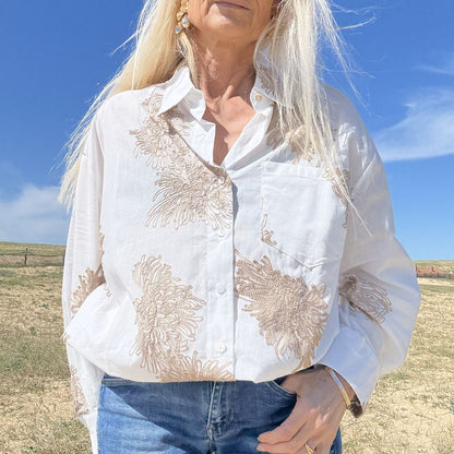 chemise oversize en coton blanc broderie dorée