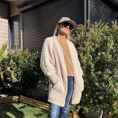 gilet mi long en grosse maille avec poche écru