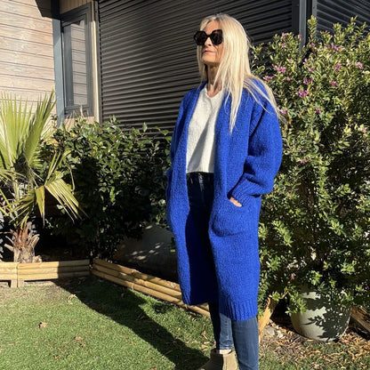 gilet long en grosse maille bleu électrique