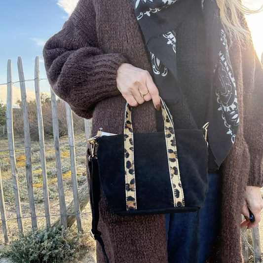 mini sac bandoulière ou porte épaule en cuir noir