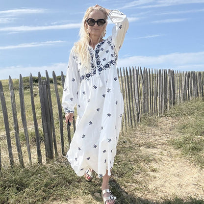 robe longue manche longue en coton et broderie bleu bohème