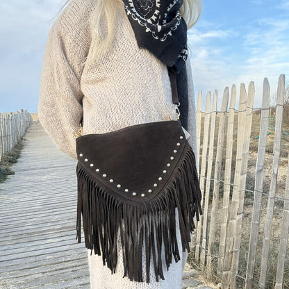 sac bandoulière en cuir bohème clou et frange