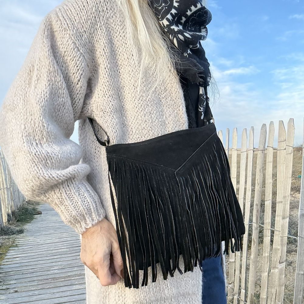 petit sac bandoulière en cuir suède et frange bohème