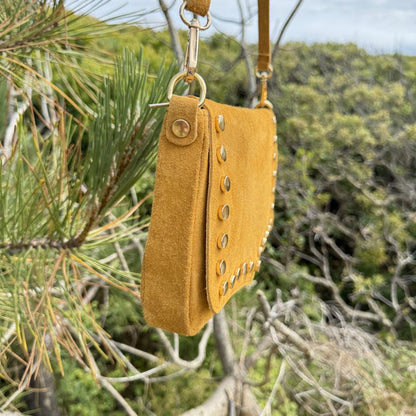 sac bandoulière en cuir avec clous dorés bohème rock