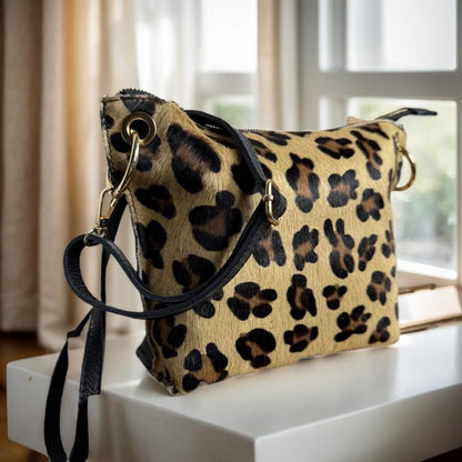 Sac bandoulière en cuir motif léopard
