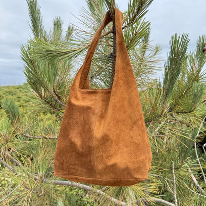 sac fourre tout en cuir souple camel