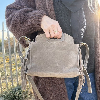 sac cuir suède bandoulière ou porte épaule et frange bohème