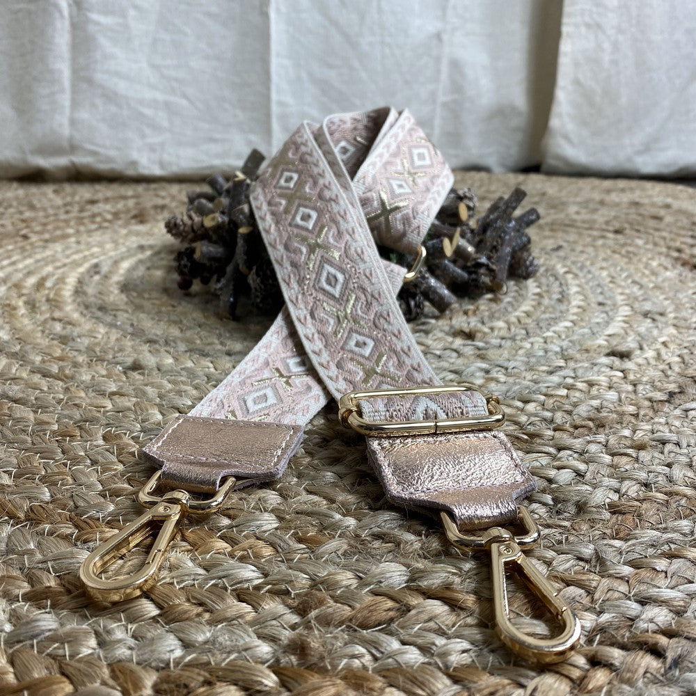 sangle bandoulière de sac rose doré brillant boucle doré