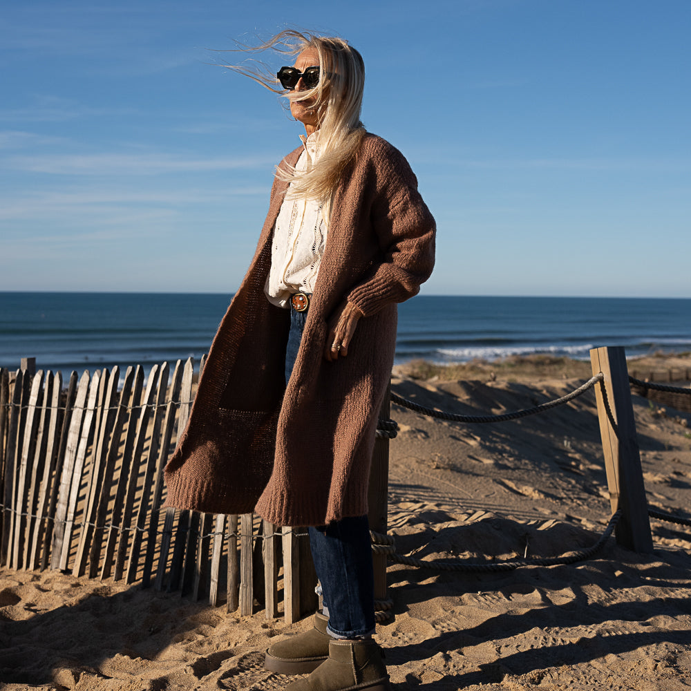 gilet long grosse maille en laine et mohair taupe poche plaquée