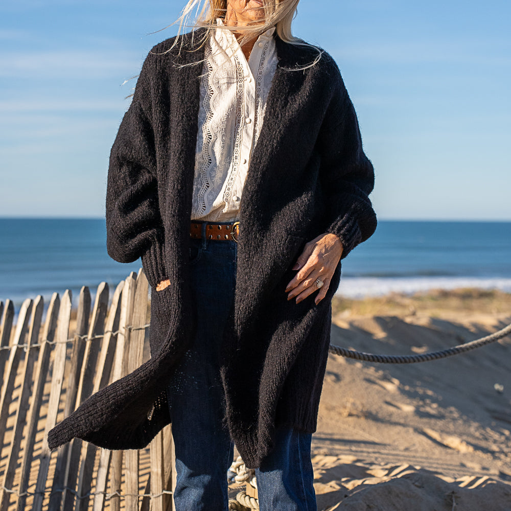 gilet long grosse maille ouvert en laine et mohair noir poche plaquée