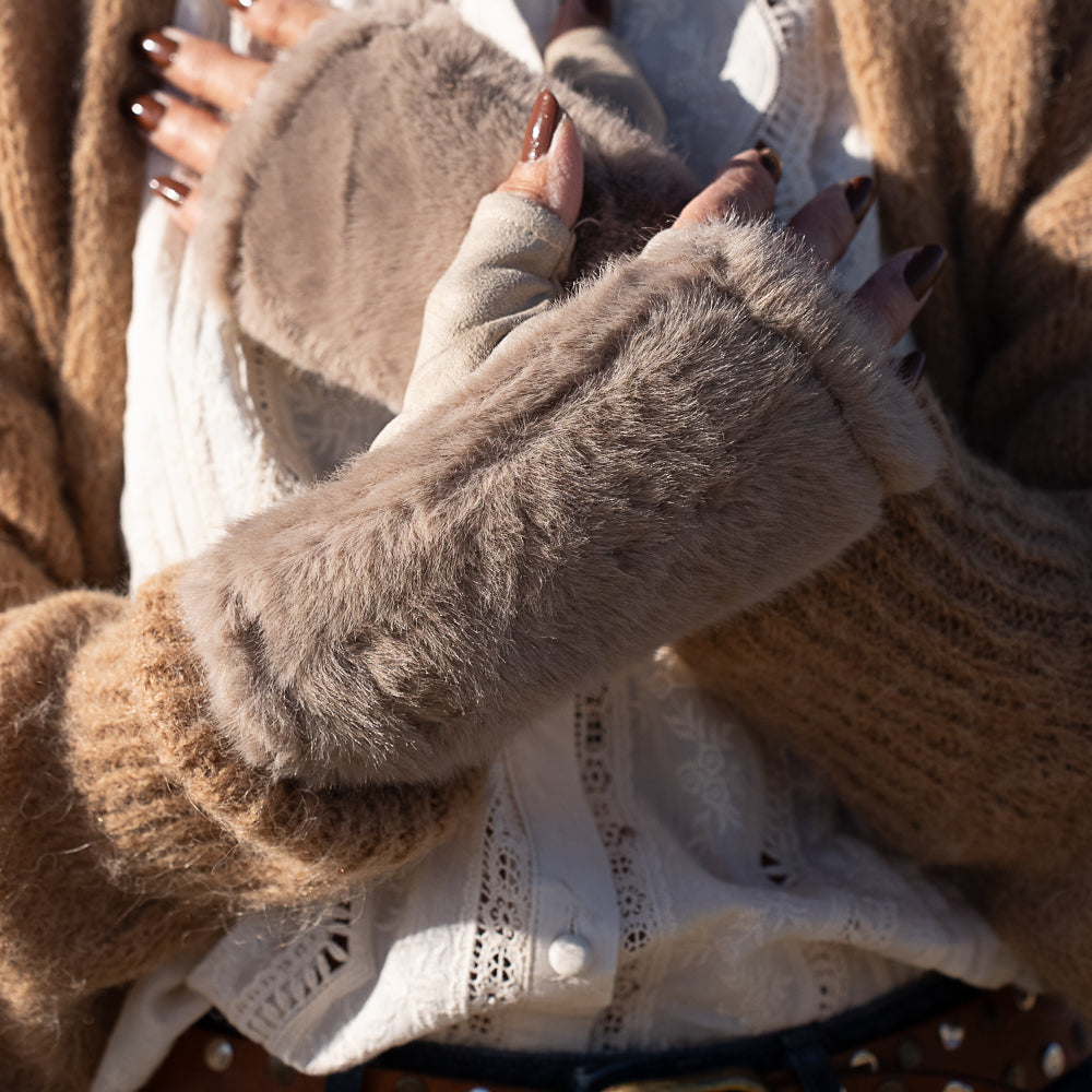 mitaine fausse fourrure beige