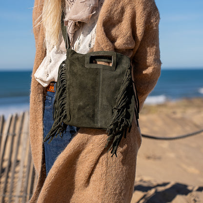 sac bandoulière en cuir kaki et franges