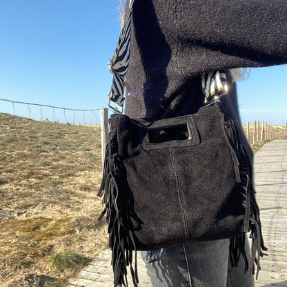 sac en cuir a frange noir